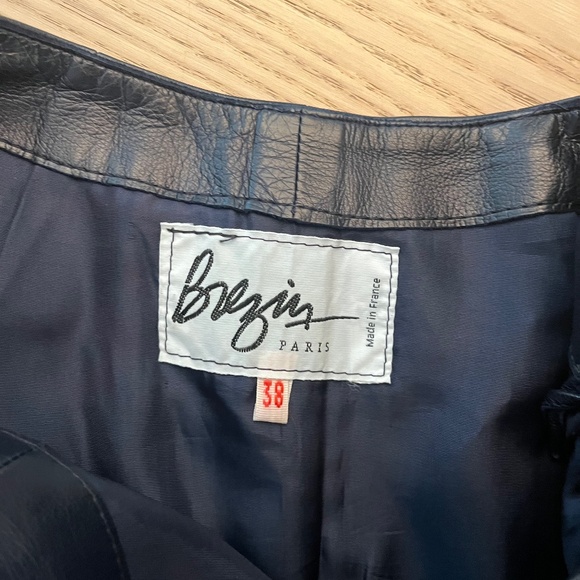 Navy Blue leather skirt made in Paris size 38 - Picture 4 of 4